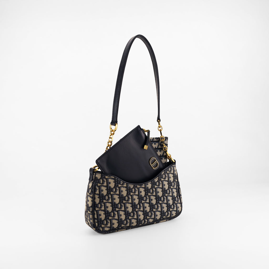 DIOR 30 MONTAIGNE HOBO AVENUE