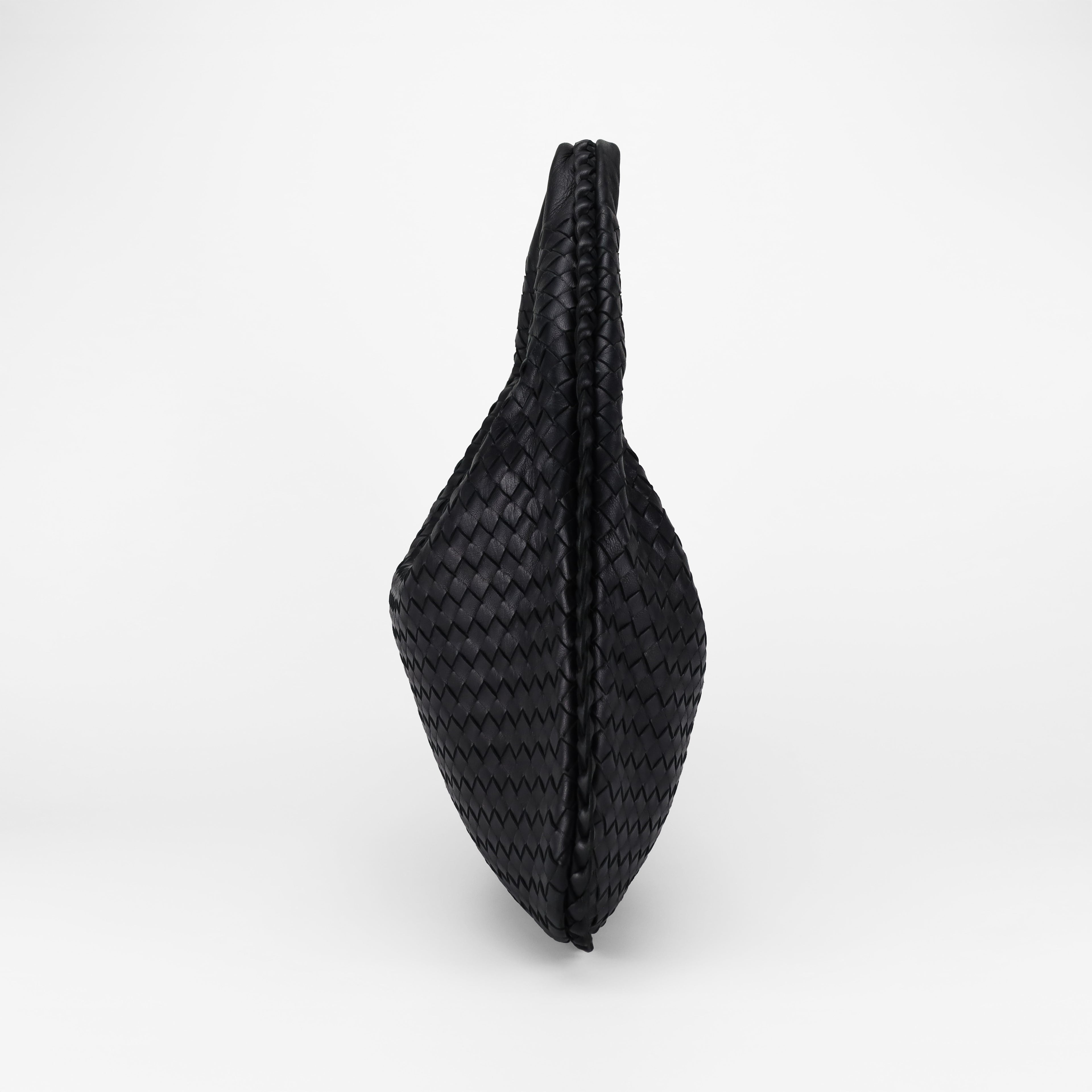 BOTTEGA VENETA INTRECCIATO HOBO SHOULDER BAG