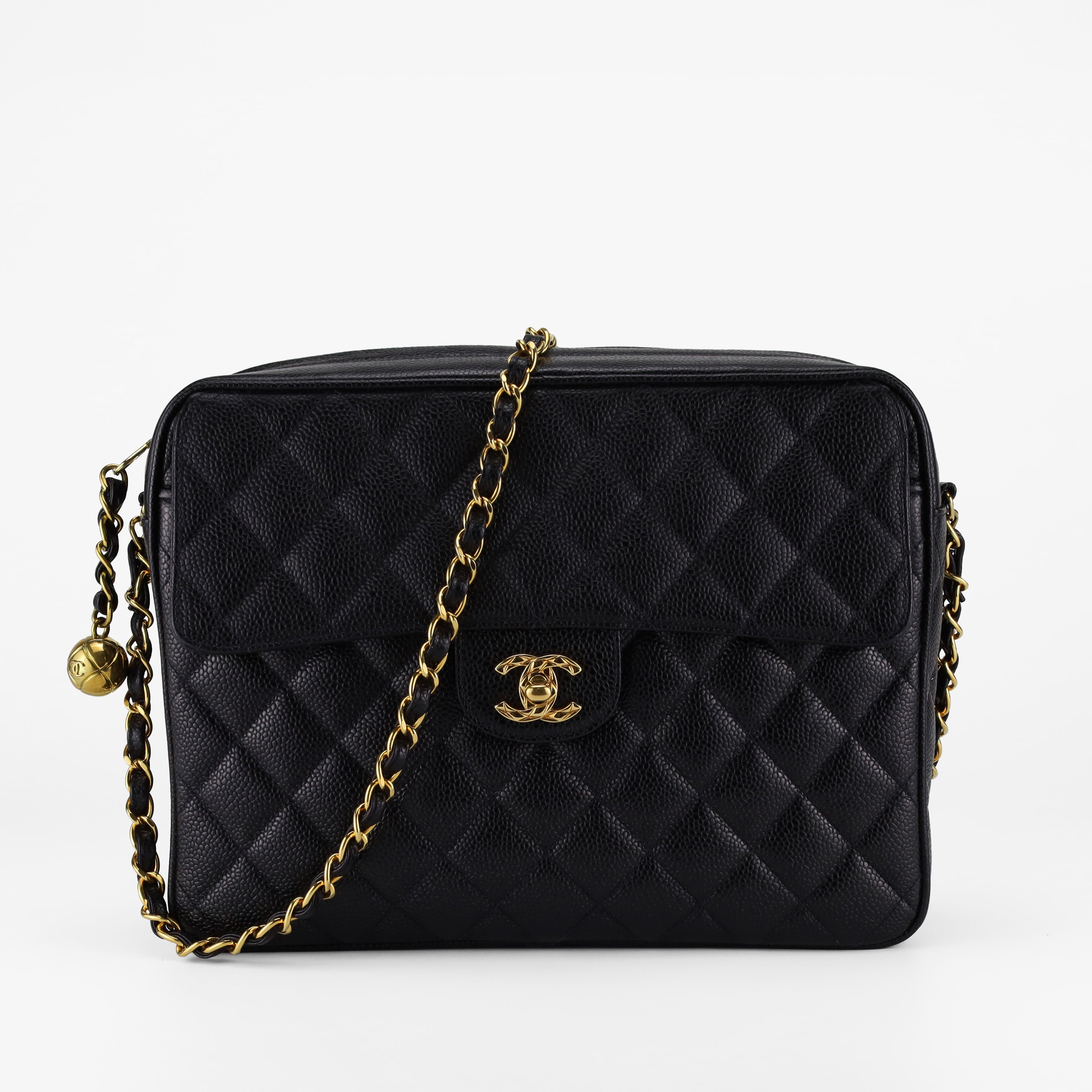 CHANEL VINTAGE CAMERA BAG