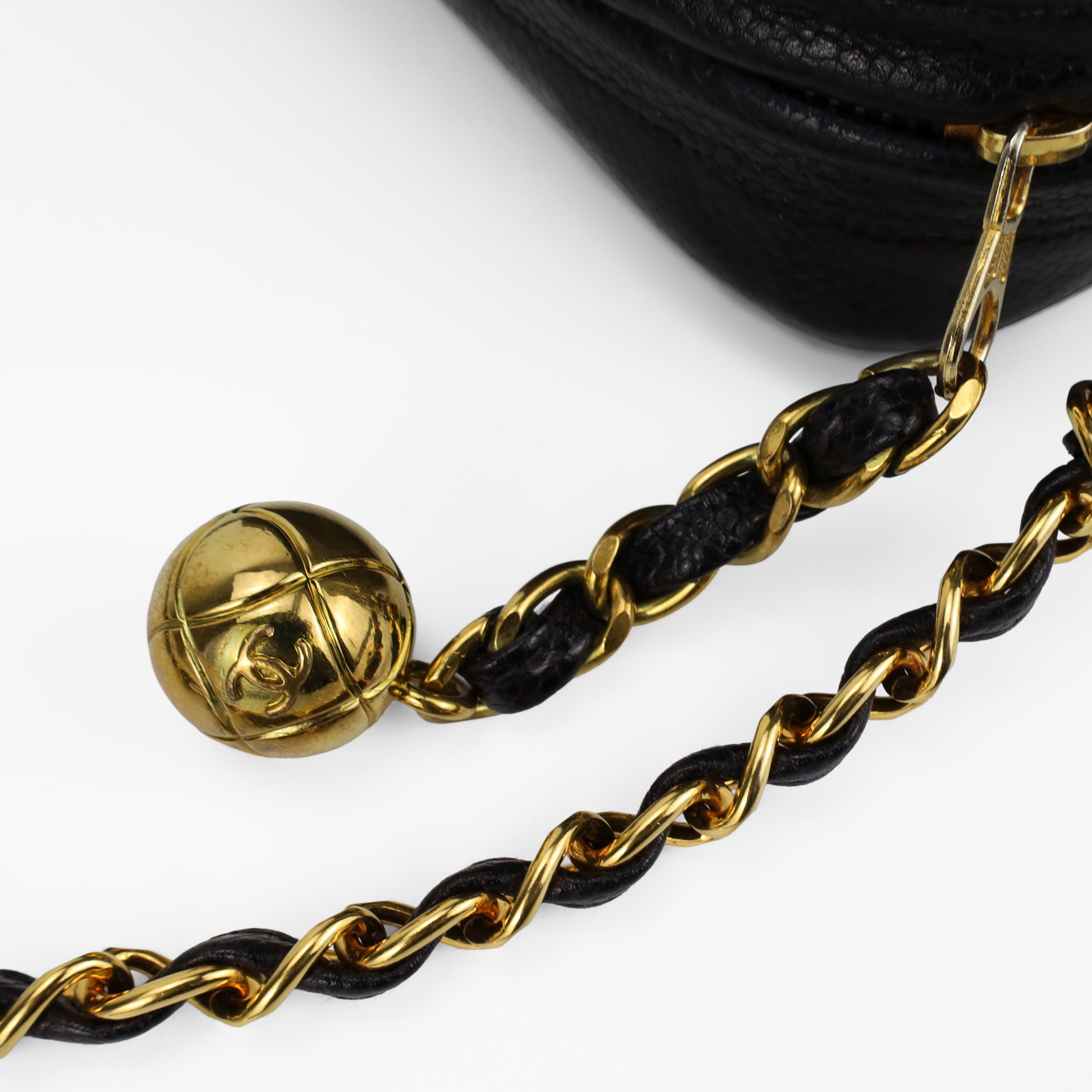 CHANEL VINTAGE CAMERA BAG