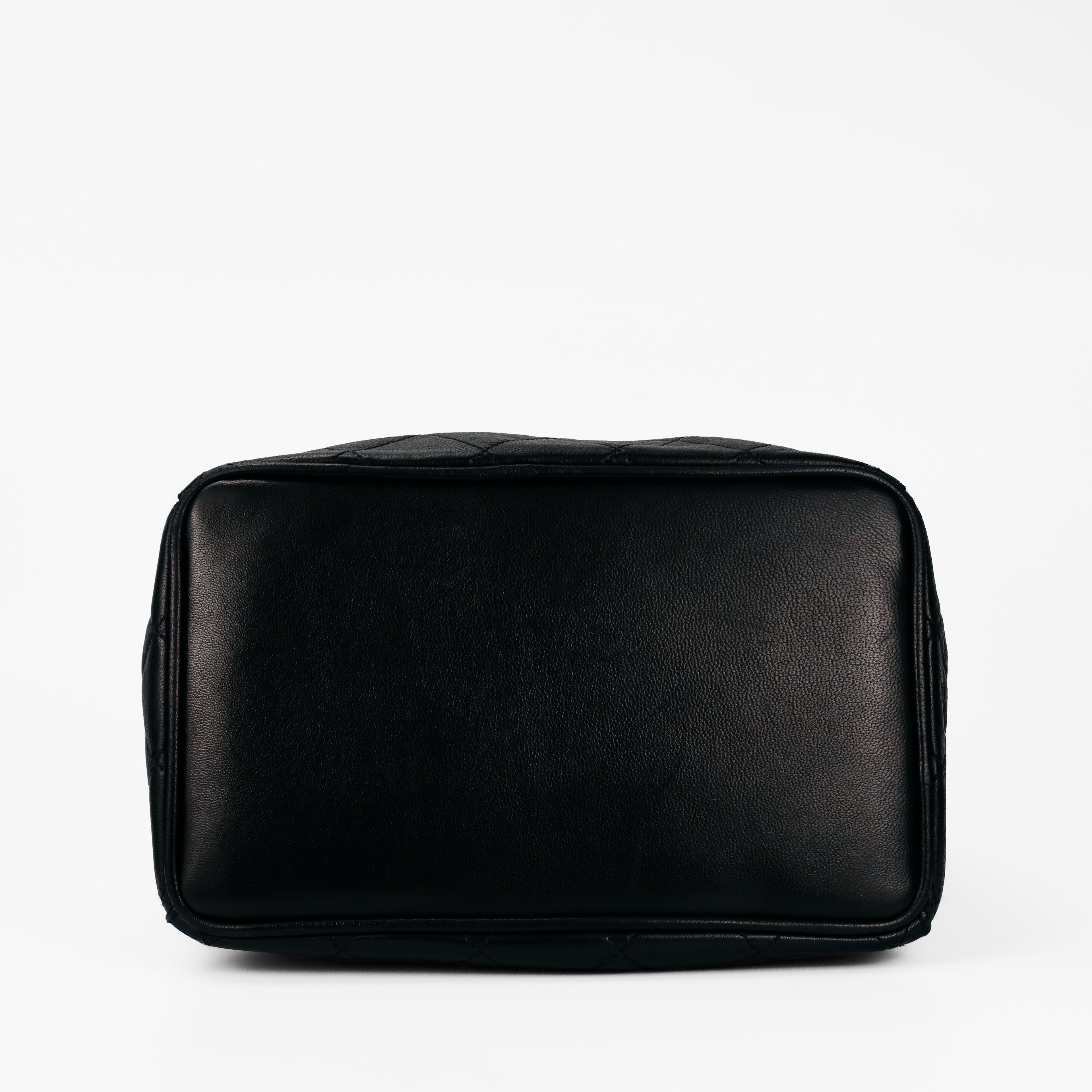 CHANEL VINTAGE O-RING BUCKET BAG